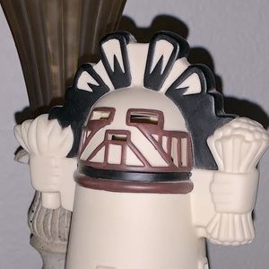 Unique Lighthouse - no scratches/chips